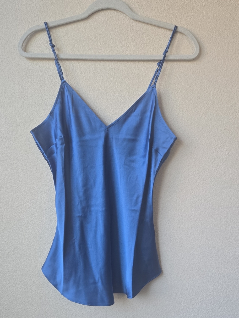 Frame Denim Satin V-Neck Cami in Periwinkle